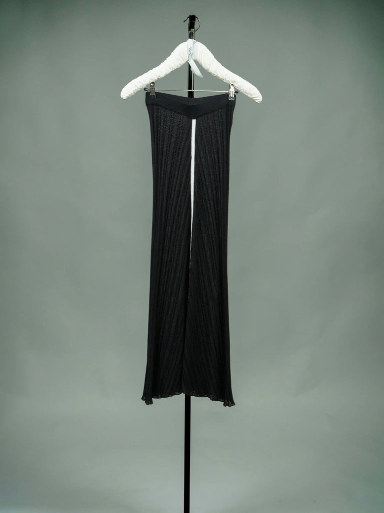 KAYIKO – local Designer Avantgarde Strick aus Wien, Österreich – local designer avant-garde knitwear from Vienna, Austria