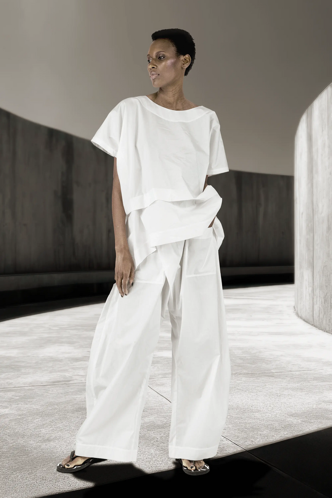 KAYIKO – Avantgarde Designer Mode aus Wien, Österreich – Avant-Garde Designer Fashion from Vienna, Austria