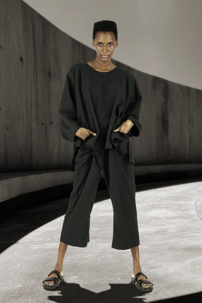 KAYIKO – Avantgarde Designer Mode aus Wien, Österreich – Avant-Garde Designer Fashion from Vienna, Austria