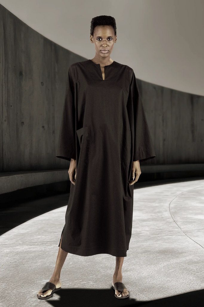 KAYIKO – Avantgarde Designer Mode aus Wien, Österreich – Avant-Garde Designer Fashion from Vienna, Austria