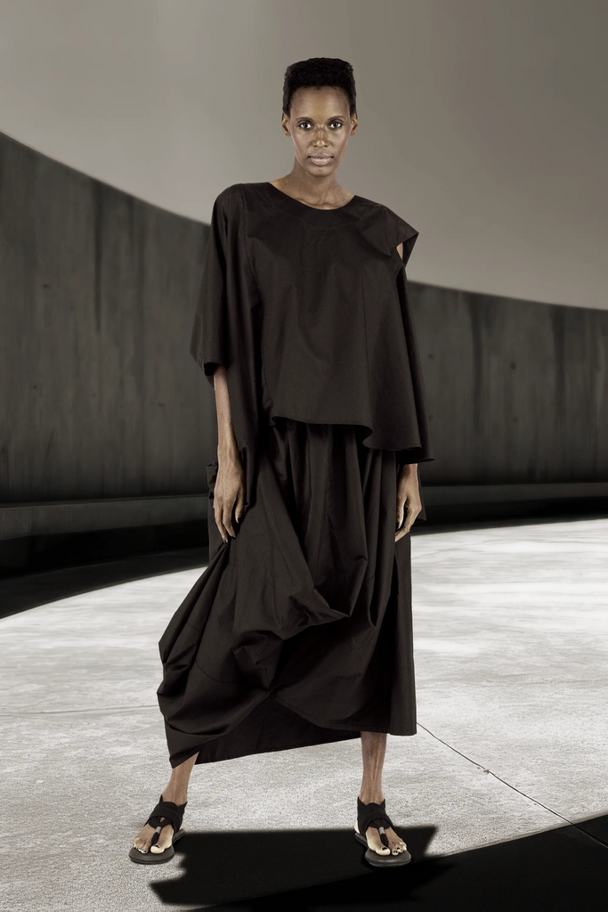 KAYIKO – Avantgarde Designer Mode aus Wien, Österreich – Avant-Garde Designer Fashion from Vienna, Austria