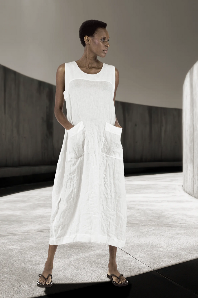 KAYIKO – Avantgarde Designer Mode aus Wien, Österreich – Avant-Garde Designer Fashion from Vienna, Austria