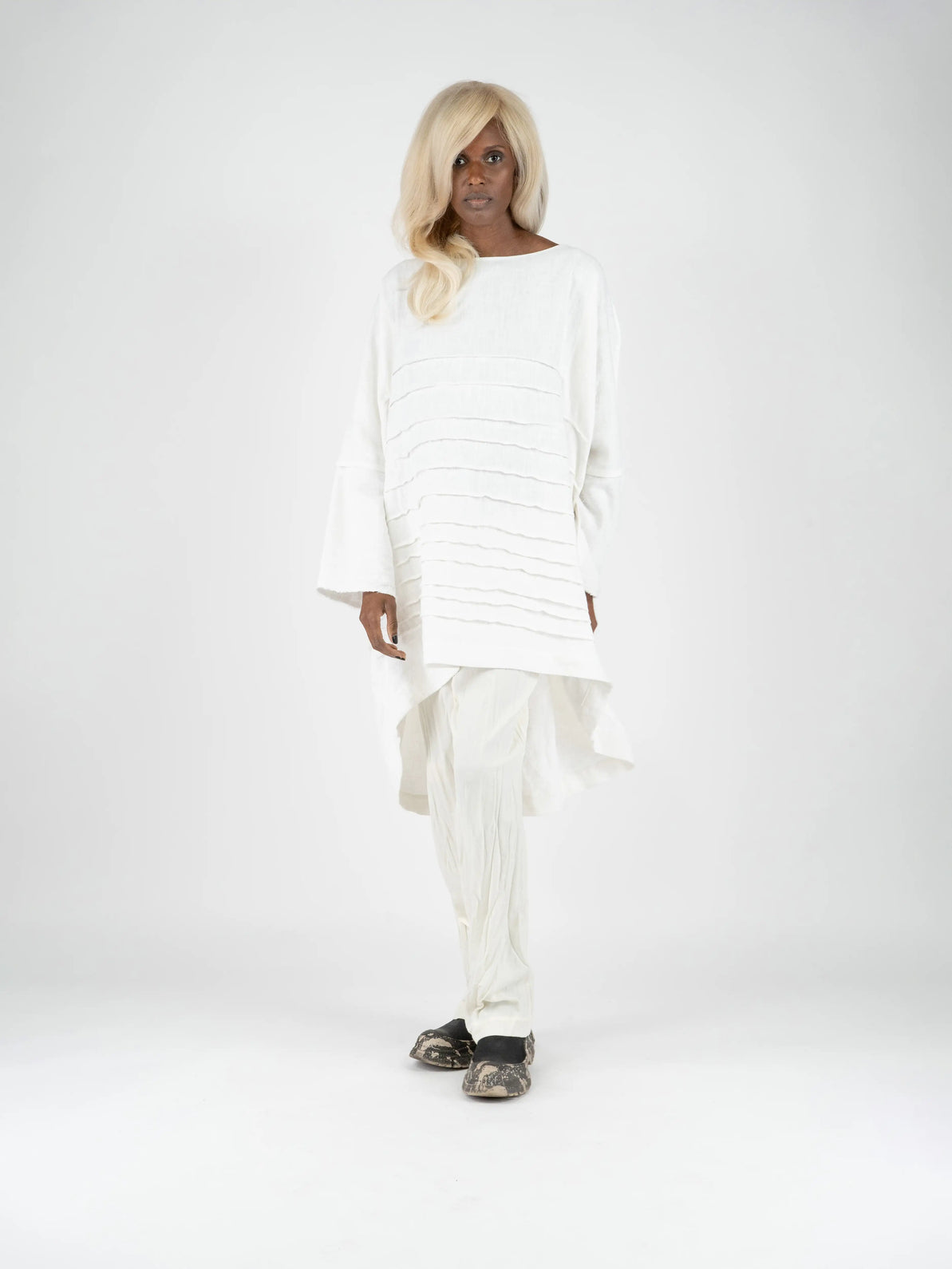 KAYIKO – Avantgarde Designer Mode aus Wien, Österreich – Avant-Garde Designer Fashion from Vienna, Austria