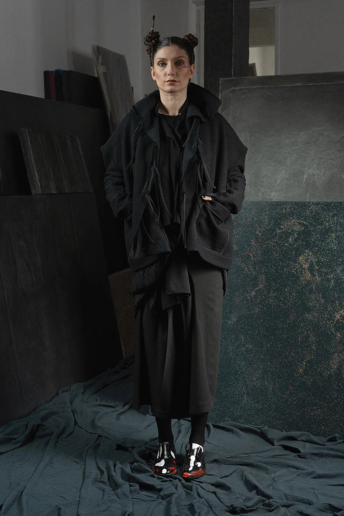KAYIKO – Avantgarde Designer Mode aus Wien, Österreich – Avant-Garde Designer Fashion from Vienna, Austria