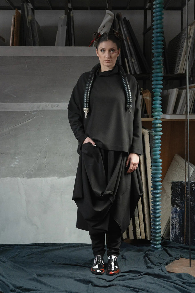 KAYIKO – Avantgarde Designer Mode aus Wien, Österreich – Avant-Garde Designer Fashion from Vienna, Austria