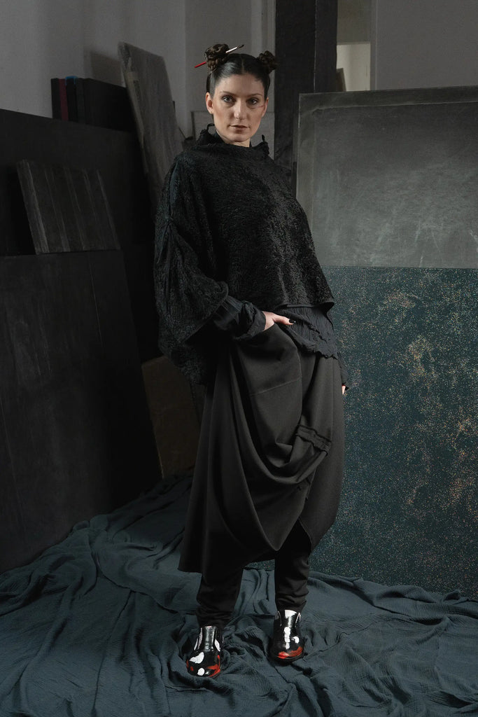 KAYIKO – Avantgarde Designer Mode aus Wien, Österreich – Avant-Garde Designer Fashion from Vienna, Austria